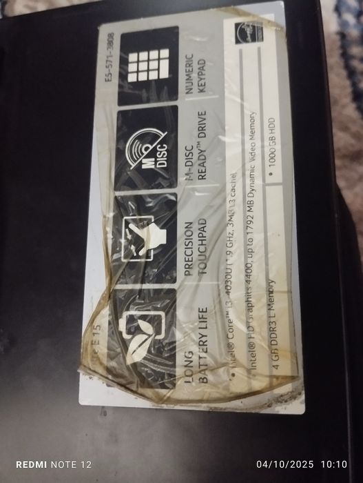 Notebook acer i3 + sumka, skaner