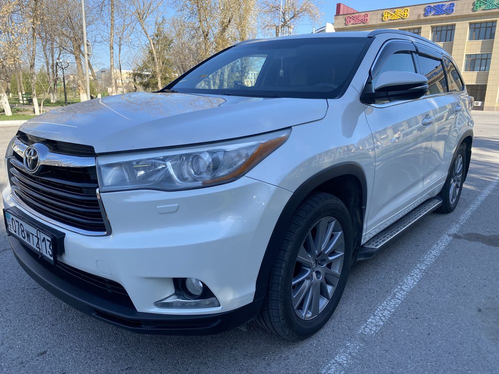 Toyota highlander