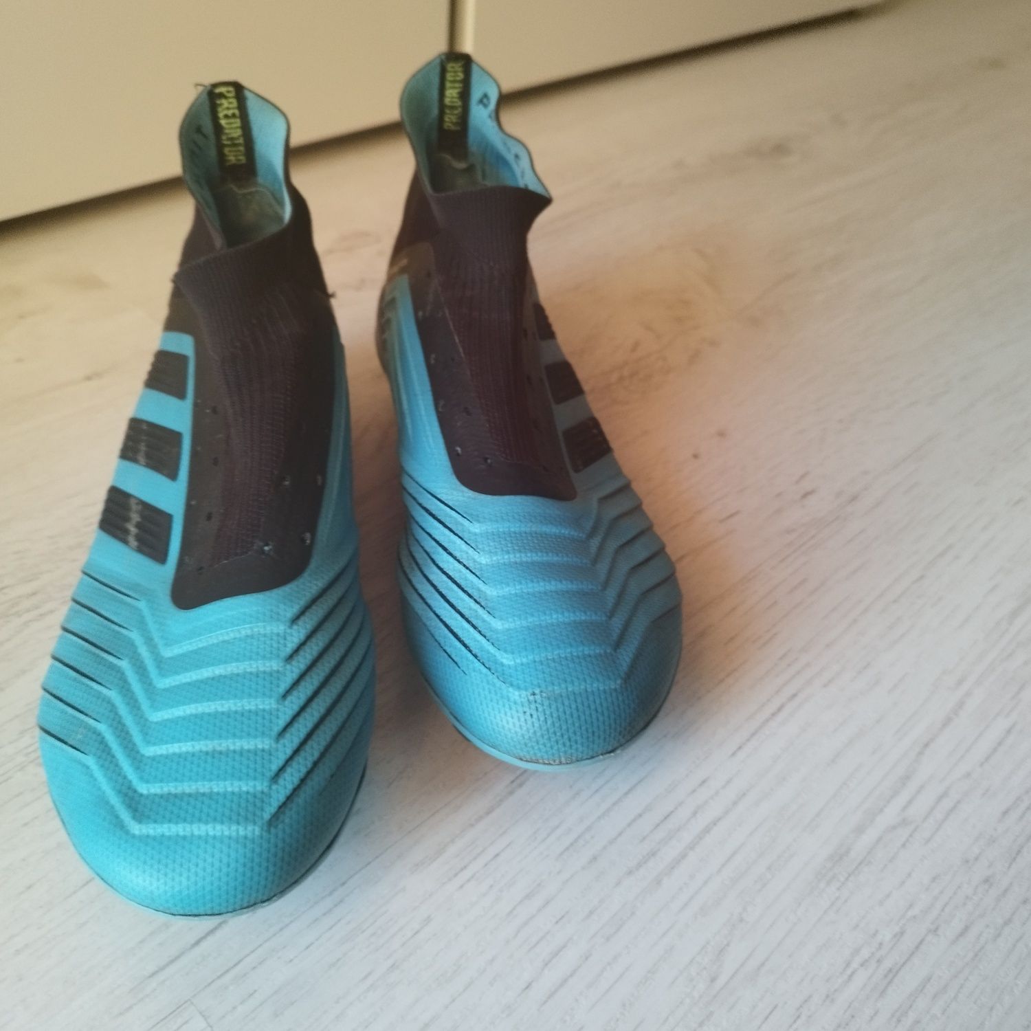 Adidas predator-controlskin 39,1/2