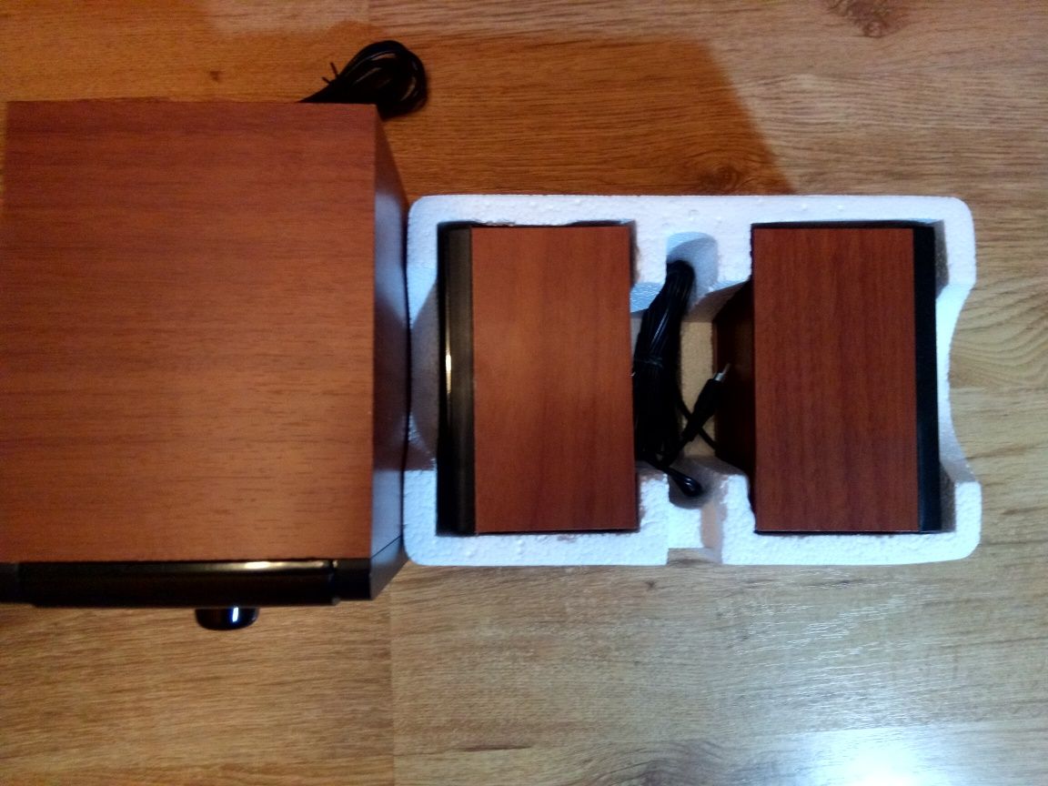Boxe/Sistem 2.1 Serioux, 16W RMS, Nou !