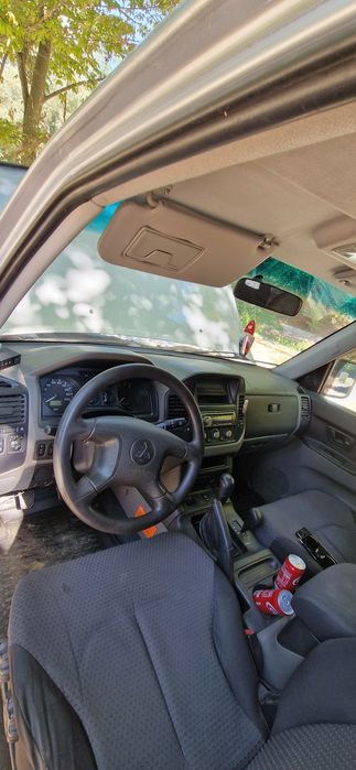 Vand Mitsubishi Pajero mk3 2.5 diesel autoutilitara 2006