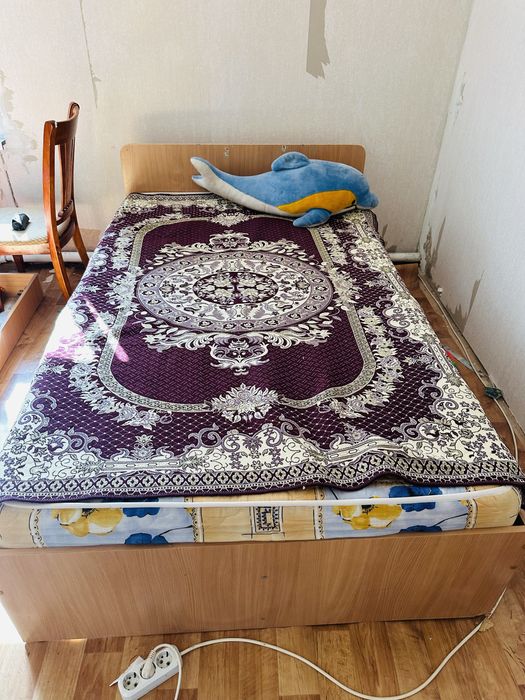 Кровать 1.5 м