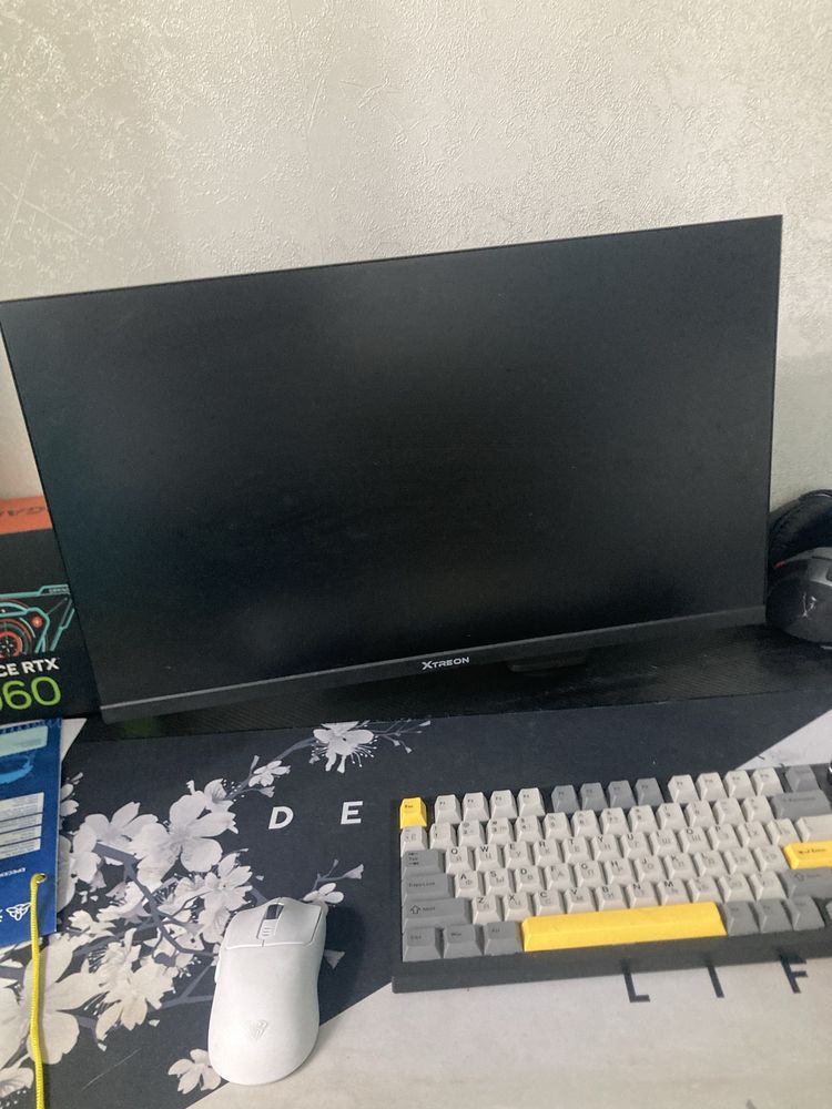 Продам компьютер rtx 4060 с монитором, клавиатурой и с мышкой