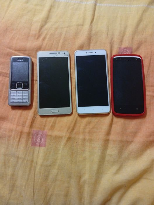Телефони  4бр.за 50 лв