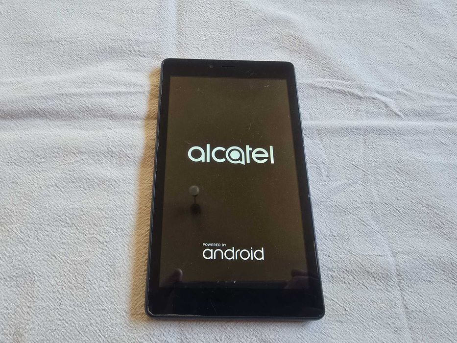 Таблет Alcatel 9003X