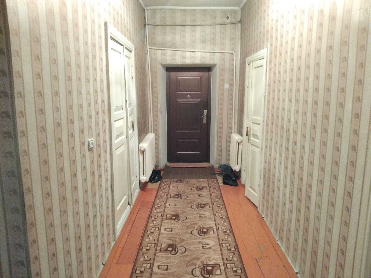 Продается дом в центре с. Толе Би около Акимата