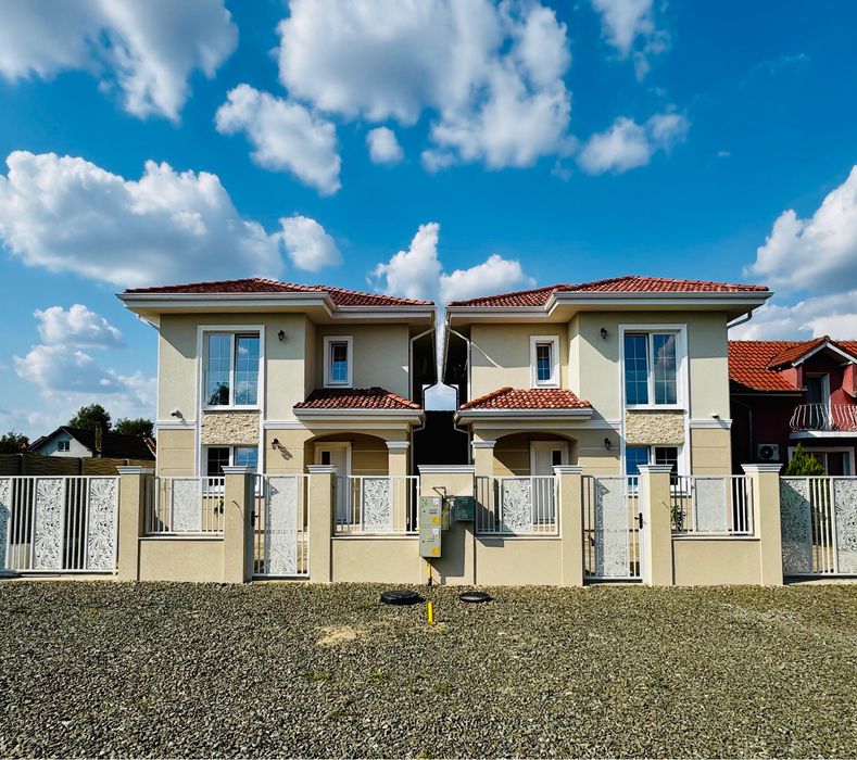 Proprietar-Casă individuală (4 camere+living+3băi) Moșnița Nouă-asfalt