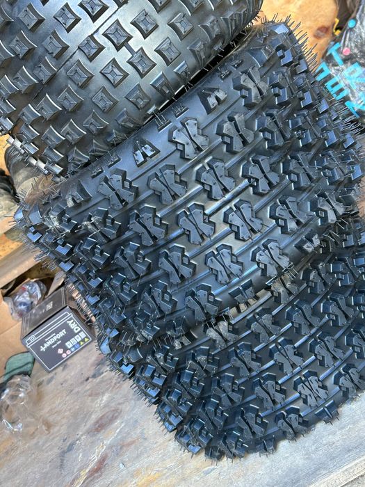 Atv quad toate piesele noi mai puțin motoru mai multe detalii în pv