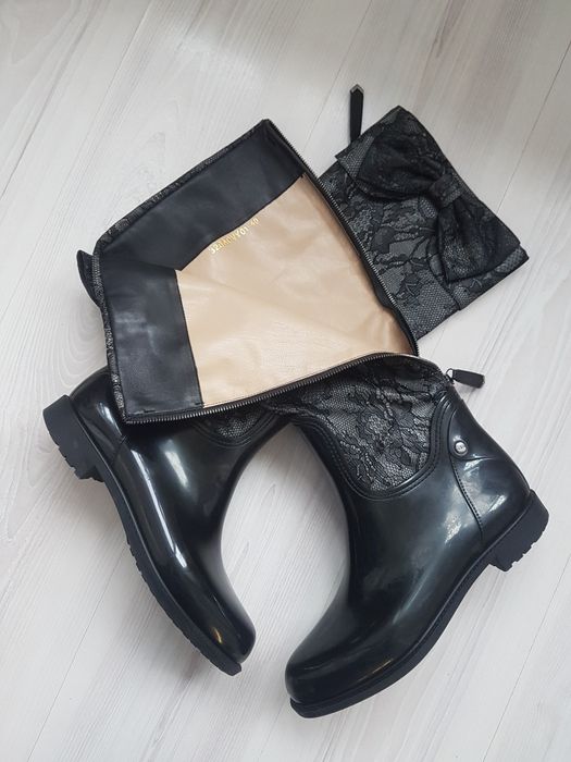 Cizme Valentino Garavani nr.40