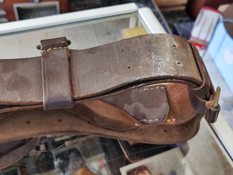 Офицерски кожен колан с кобур