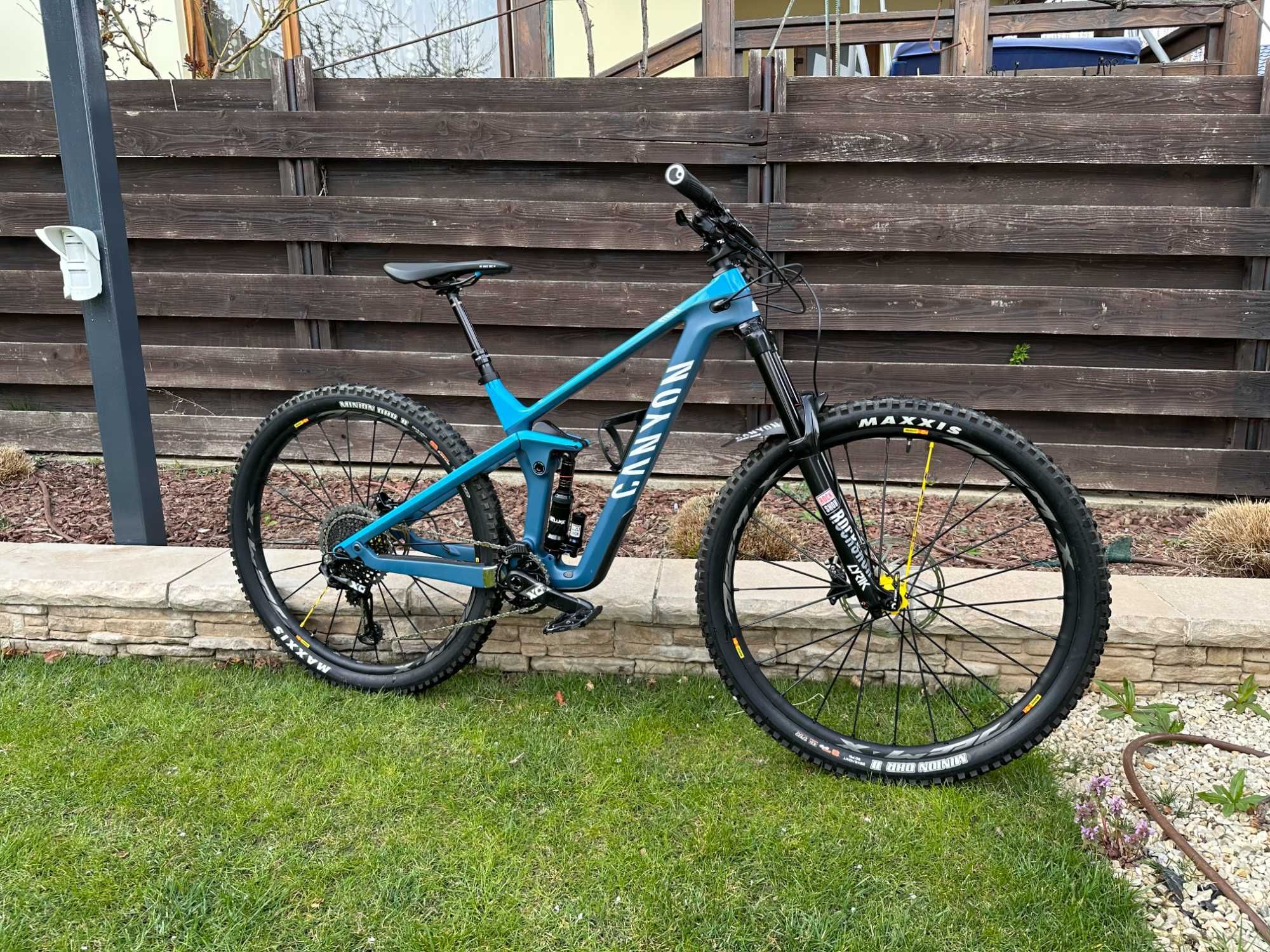 Canyon Strive CFR 9.0 Team Carbon 29" marime M