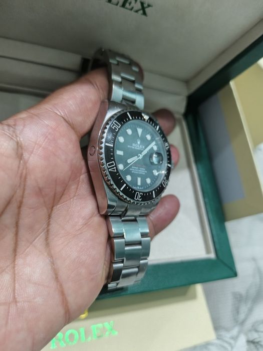 Rolex Механические часы Ролекс
Ремешок железный 
Стекло минеральные 
К