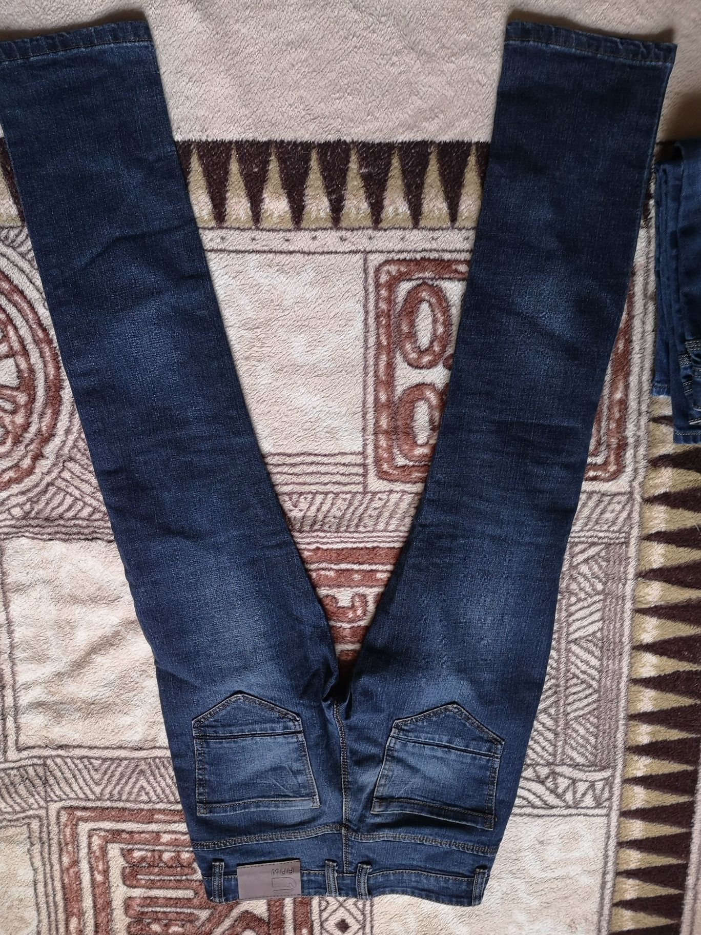 Джинсы и джинсовые шорты