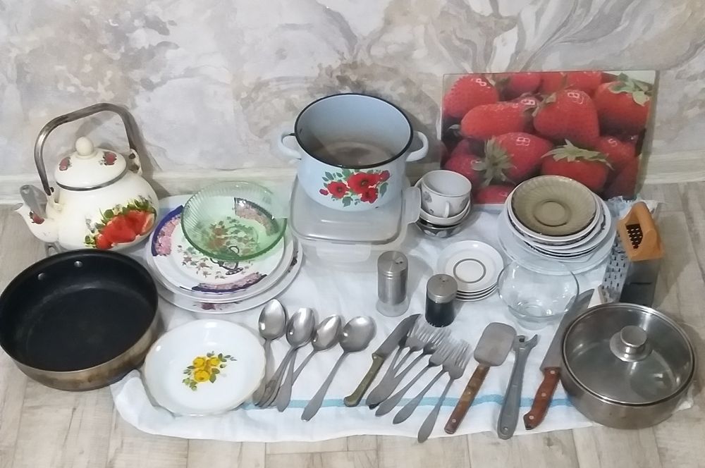 Посуда в одни руки целые