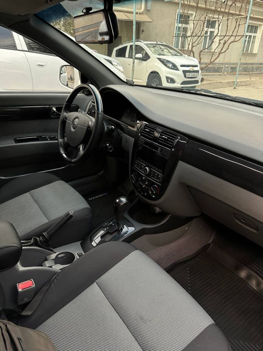 Jentra 3 pozitsiya avtomat elegant + sotiladi kiraska toza
