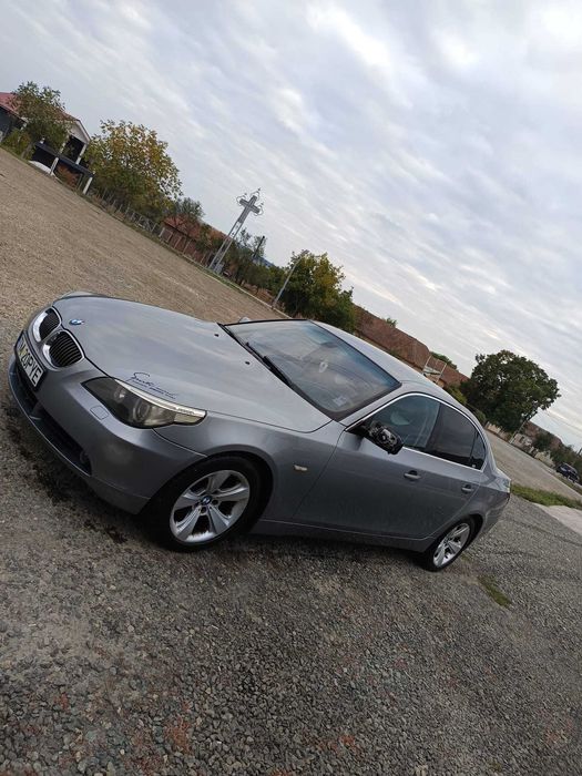 DE VANZARE BMW 525D, an fabricatie 2006, masina este inmatriculata
