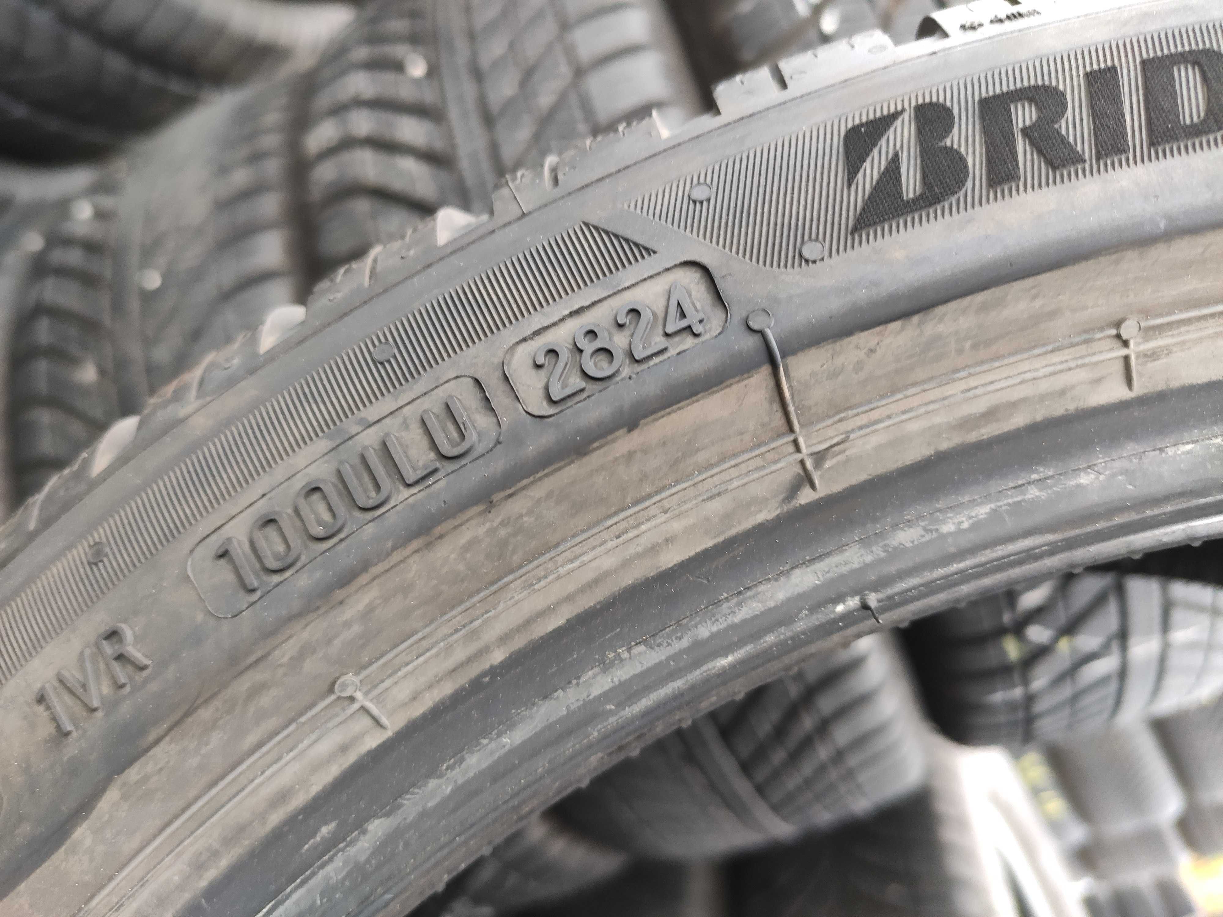 2бр Като нови зимни гуми 225 40 18 - Bridgestone - DOT 2024