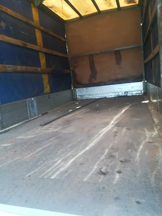 Транспортни услуги Плевен.Открити и закрити камиони и бусове.