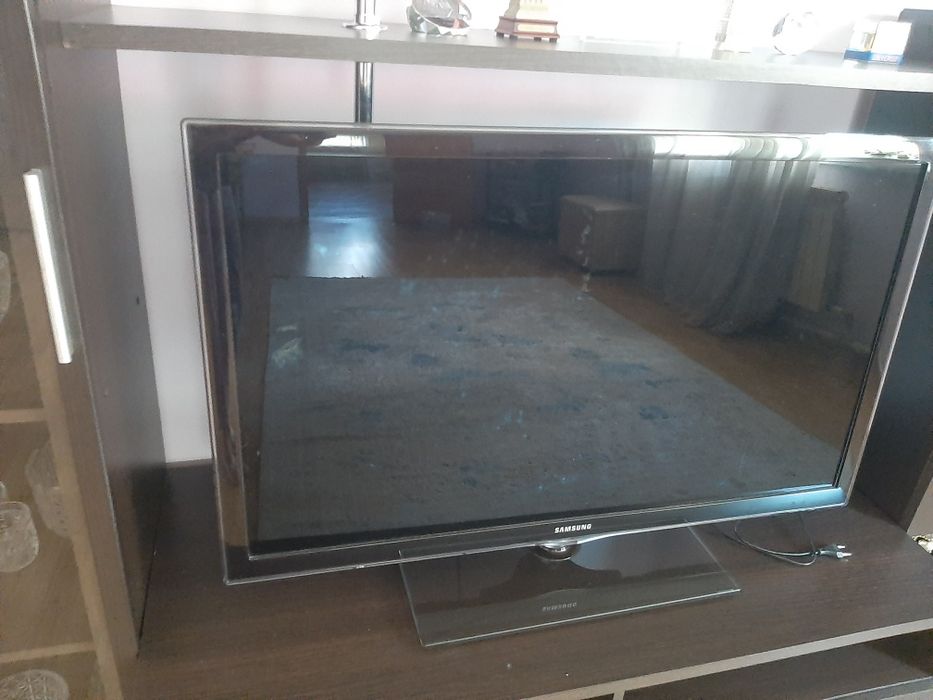 Продам телевизор Samsung