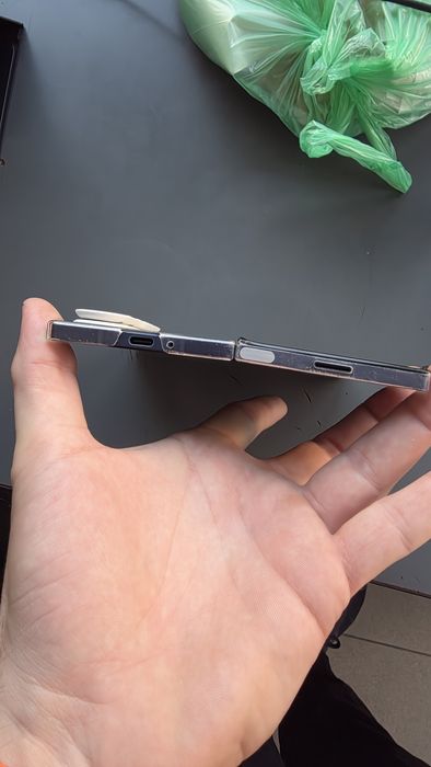 Samsung Z Fild 6 256gb blue със гаранция 16 месеца