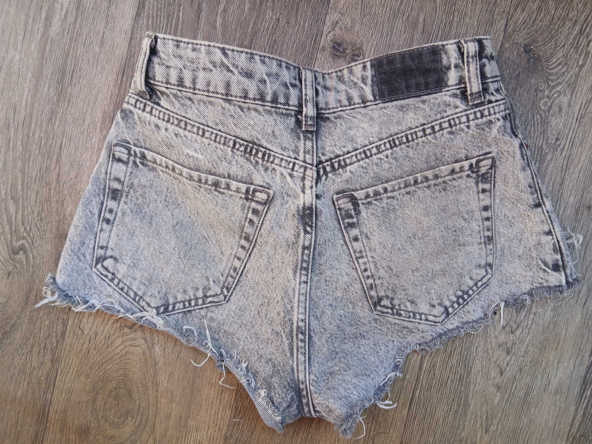 Къси панталонки Bershka, Pull&Bear, HM