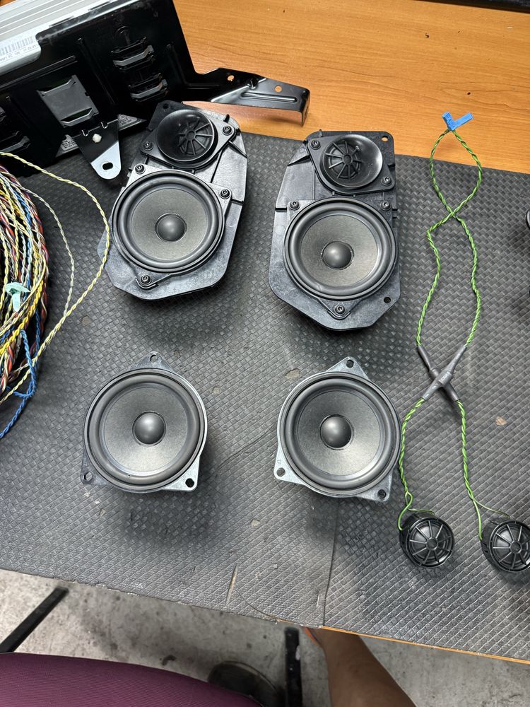 Hi fi музика БМВ Е60 Е61