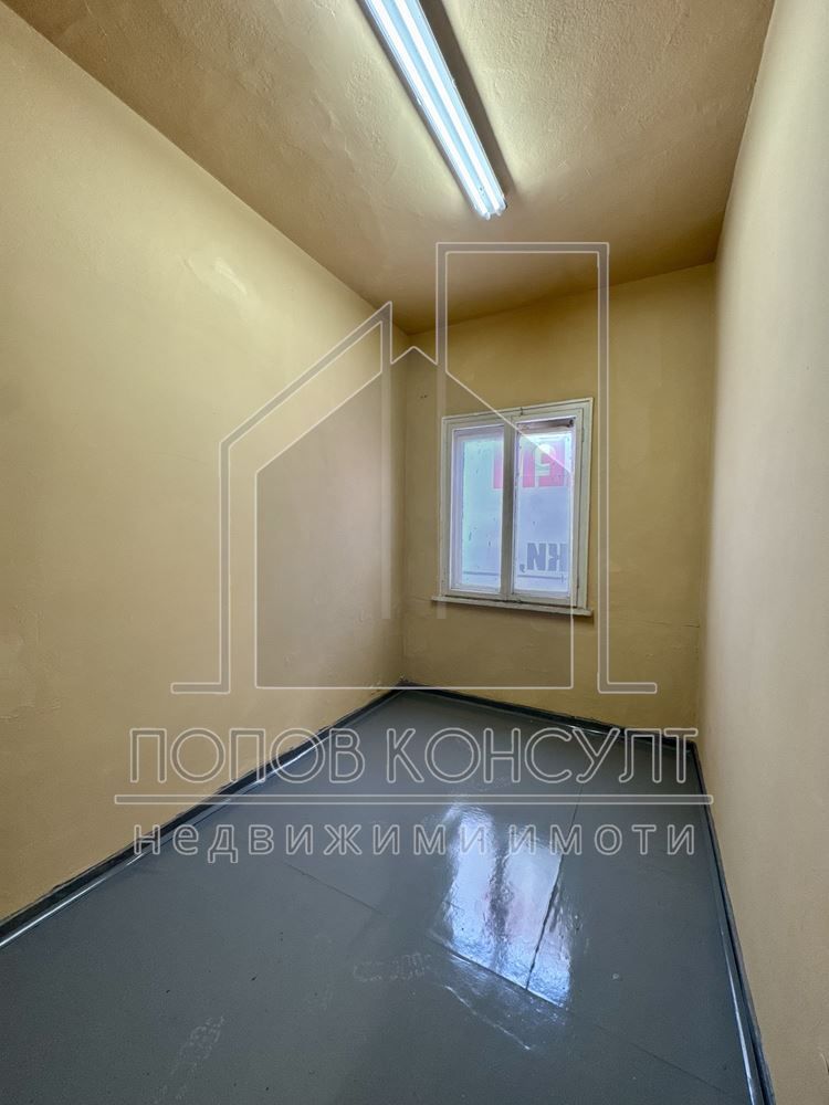 Дава се под наем Офис в Пловдив, Кючук Париж - 50 кв.м за 255 € - Снимка #4