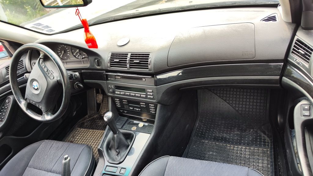 Bmw e39 На Части