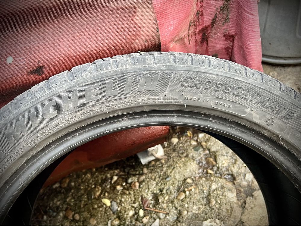 Всесезонни гуми Michelin CrossClimate 245/40/R18 3 бр.