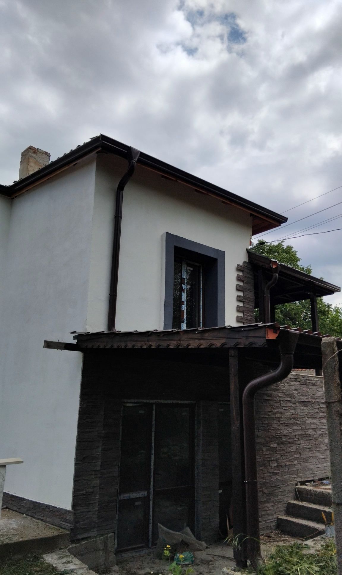 Продава къща в с.Долистово общ.Бобов дол