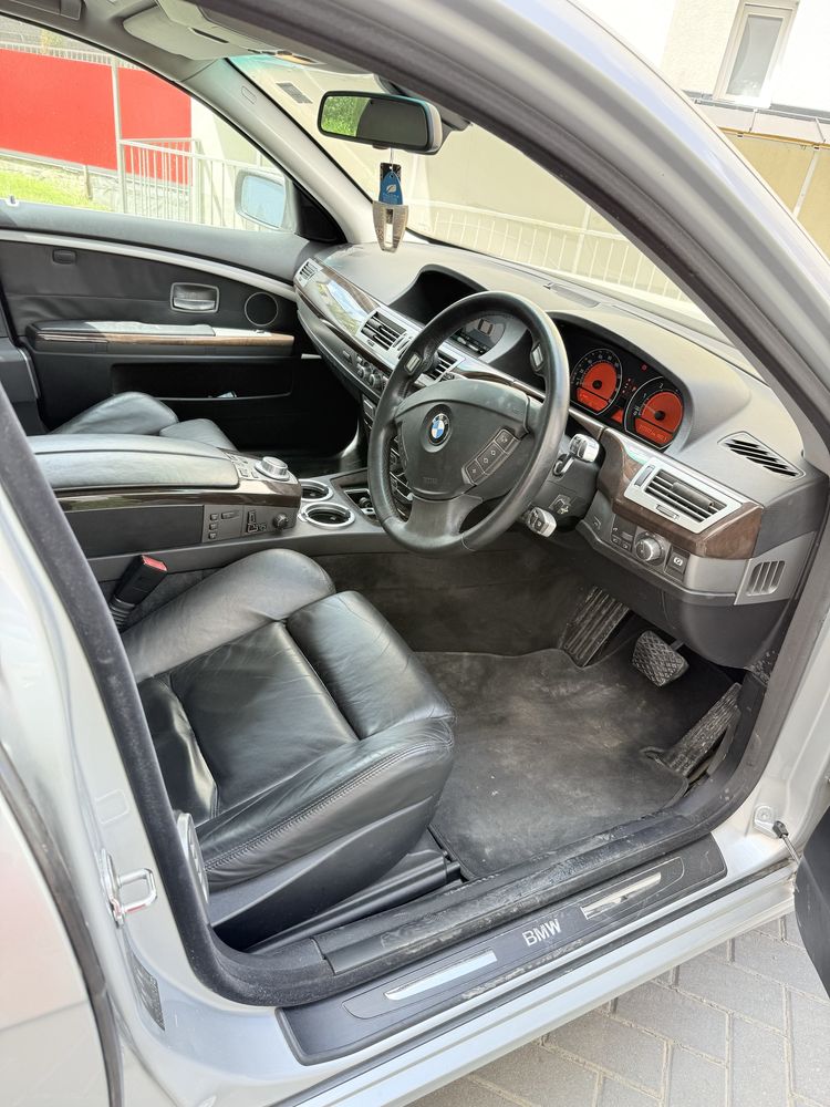 BMW 730d.