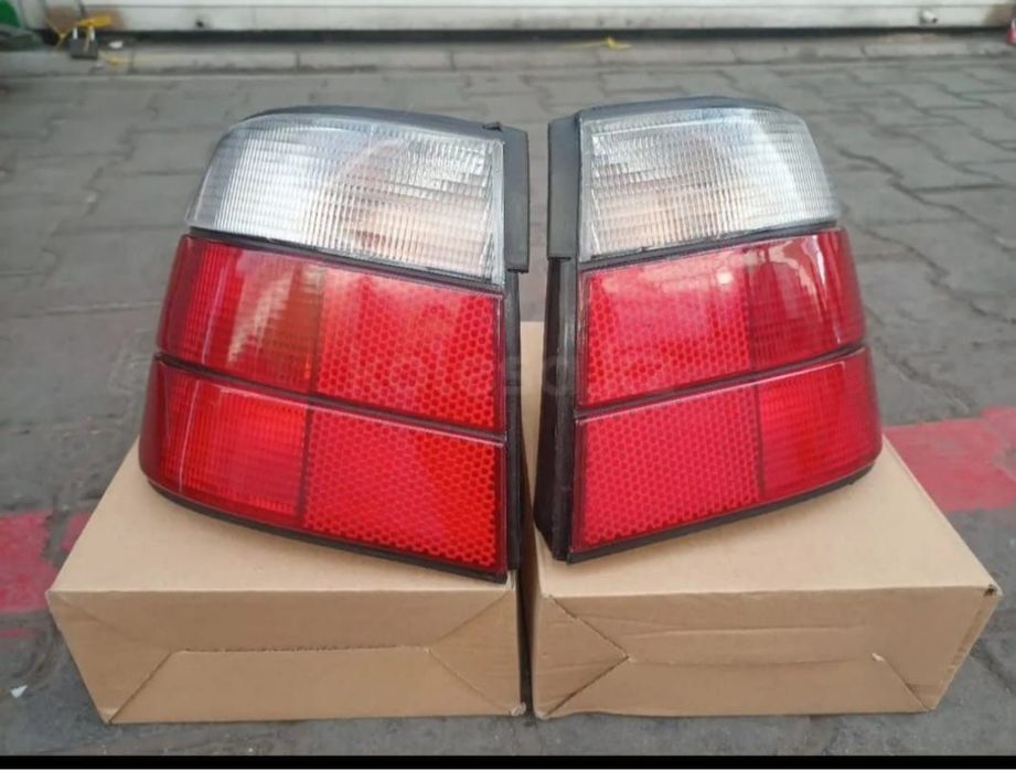 Задний фонарь БМВ кузов 34