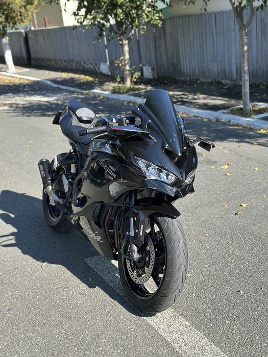 Kawasaki zx4r 2025