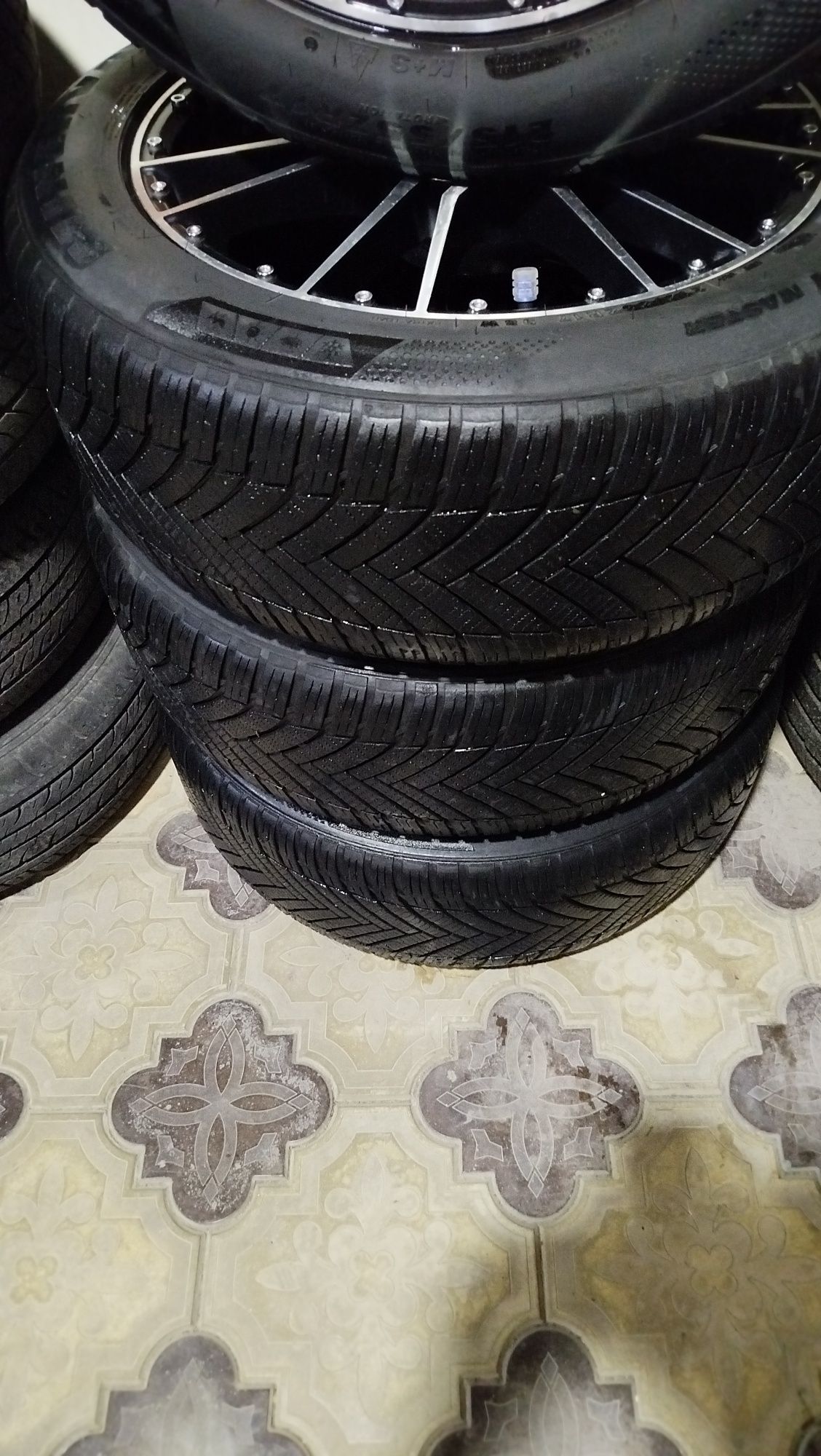Coboltga R17/215/55 diska balon vossen