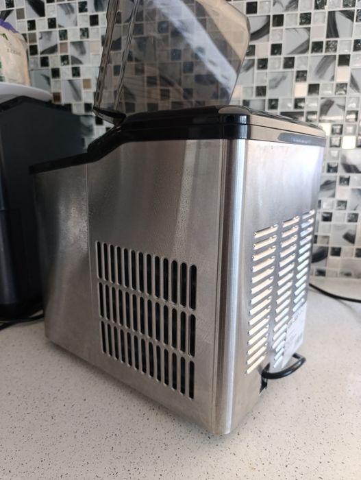 Ледогенератор Машина за лед ProfiCook PC-EWB 1253 неръждаема стомана