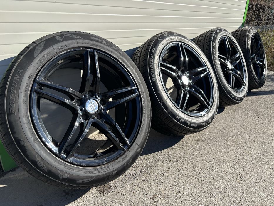 Оригинални джанти 18”,5х114,3,ЕТ40.С ЗИМНИ ГУМИ 215/55.