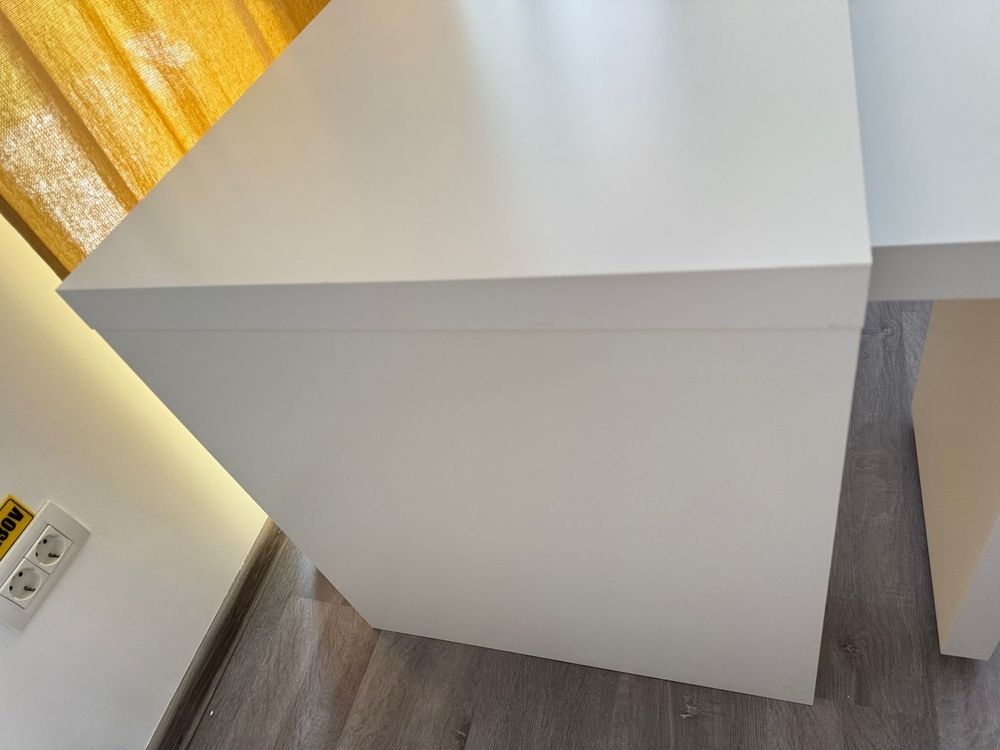 Birou alb ikea stare buna