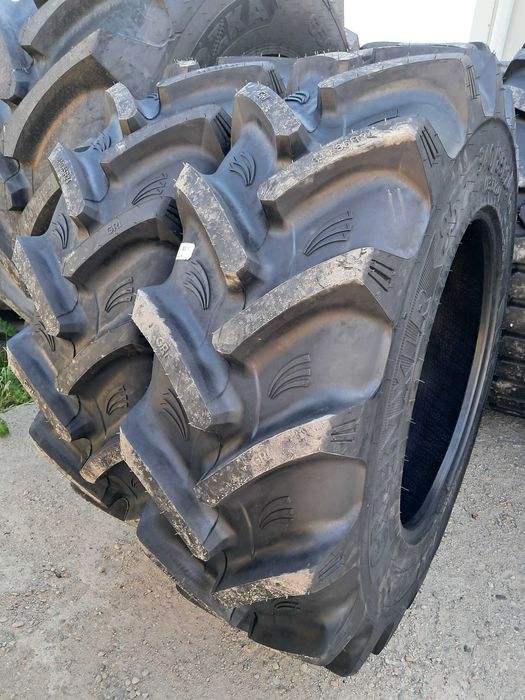 Cauciucuri noi 340/85R24 marca GRI anvelope 13.6R24 radiale tractor