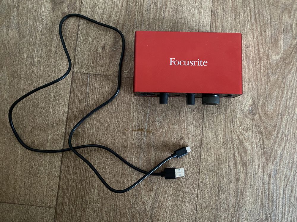 AT2020 + Focusrite Solo + DT 900 PRO X + стойка + XLR