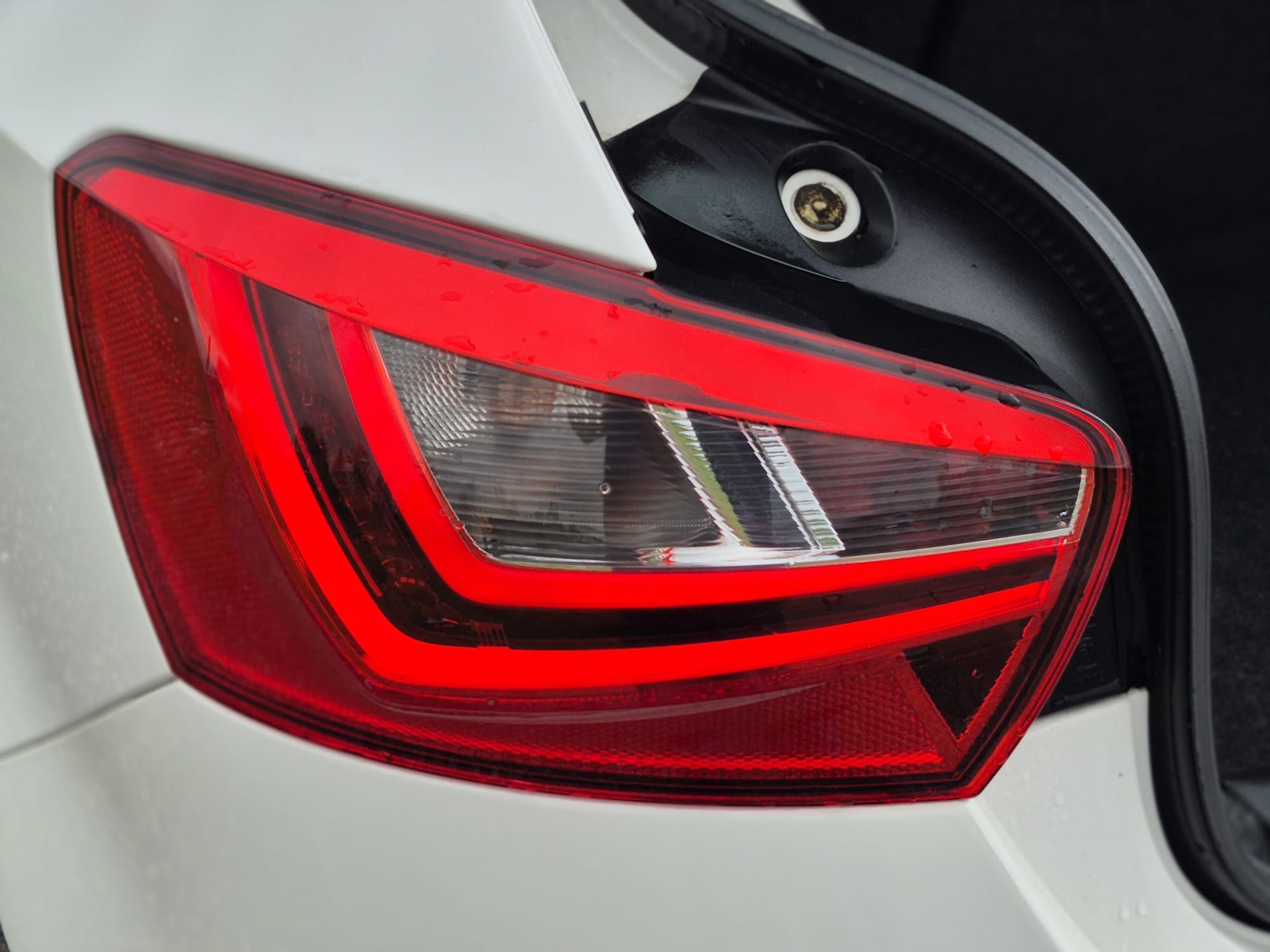 Seat ibiza benzina An 2015