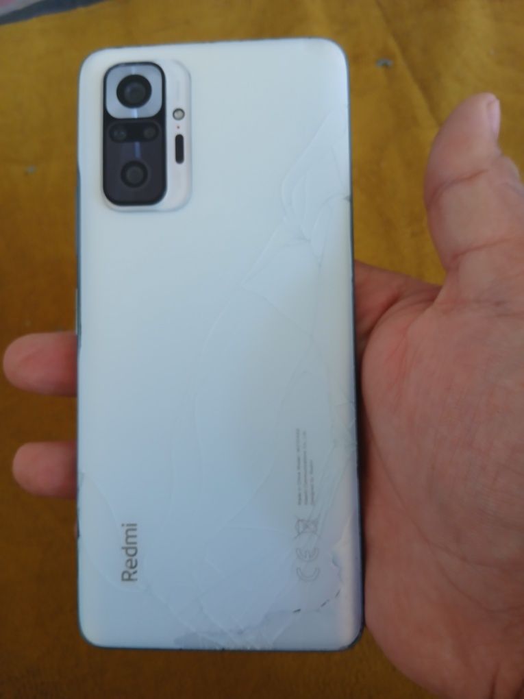 Redmi srochni sotiladi