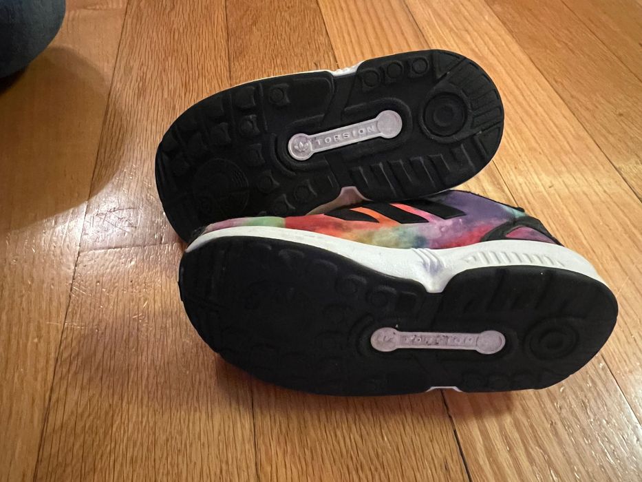 Детски обувки adidas и primigi 25 номер