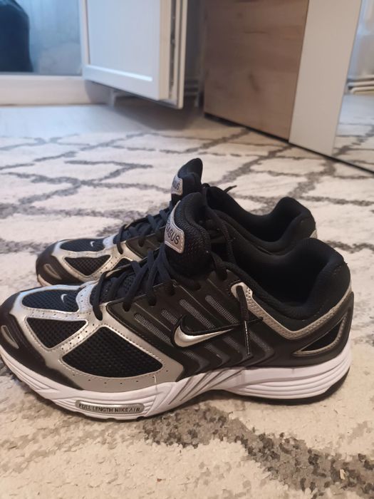 Nike air pegasus black