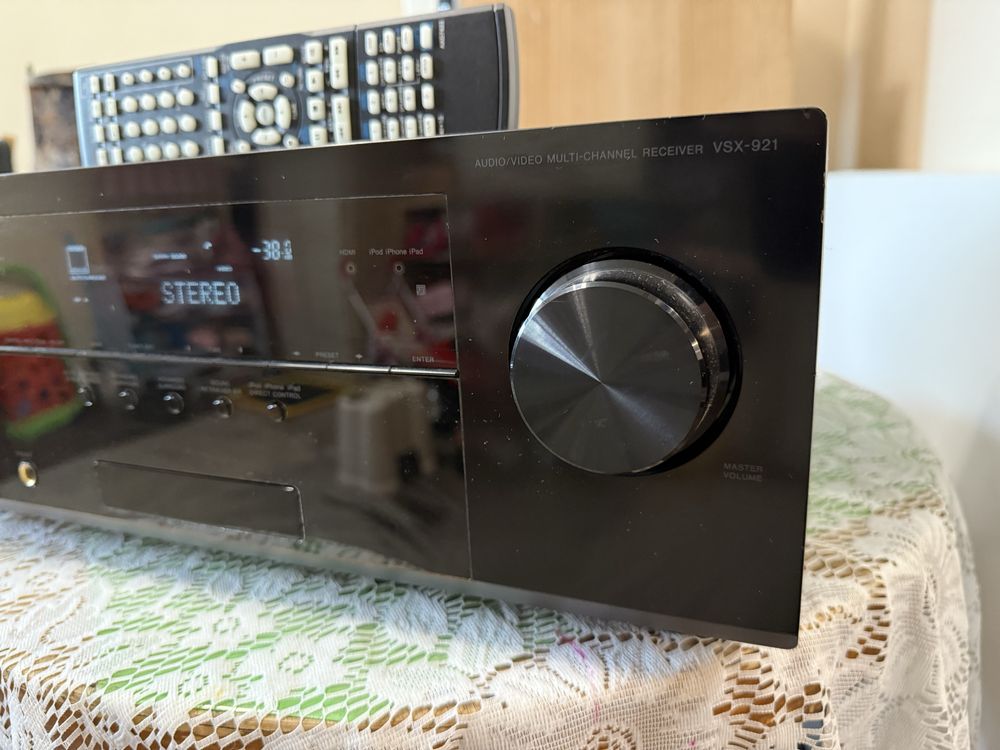Pioneer VSX-921 resiver