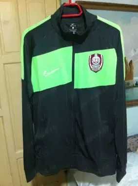 Bluza trening CFR CLUJ dry-fit - Banii merg la un baiat bolnav.