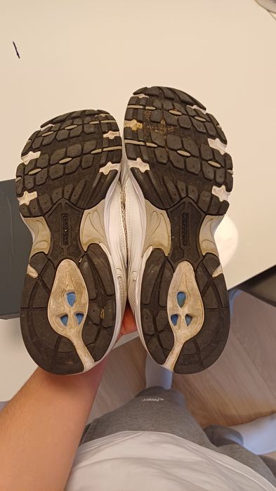 Papuci New Balance 530