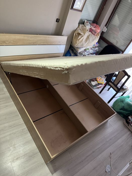 Спален комплект мебели