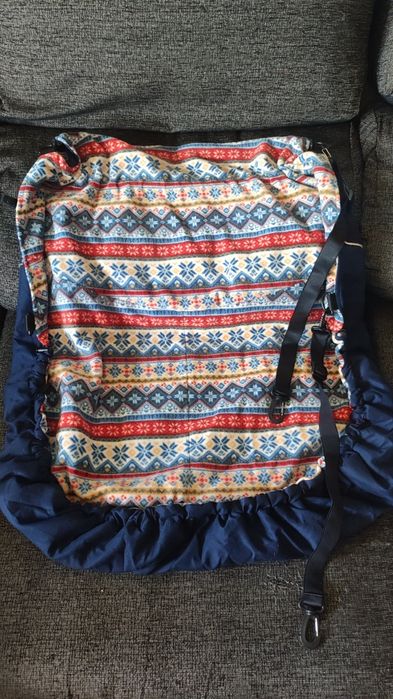 Protectie babywearing MaM Deluxe + cagula ajustabila