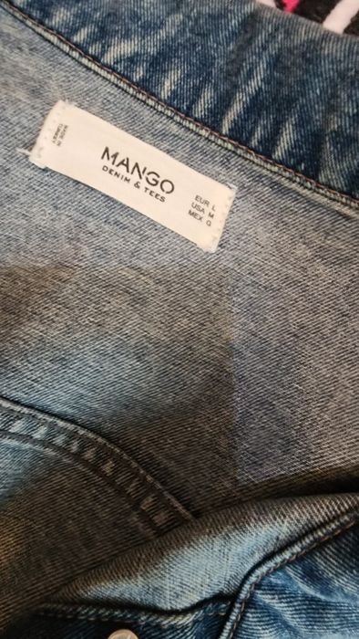Куртка джинсовая Mango M-L 46 рр одета пару раз