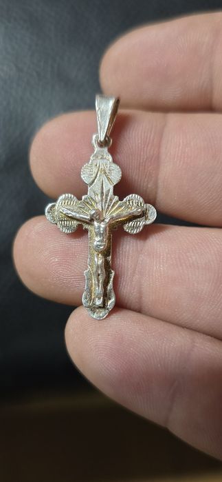 Cruce argint rusească